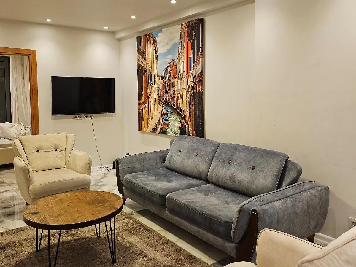 Perfect Residence Taksim, 2 Bedroom, Pool, Gym, Sauna Istanbul 0*,