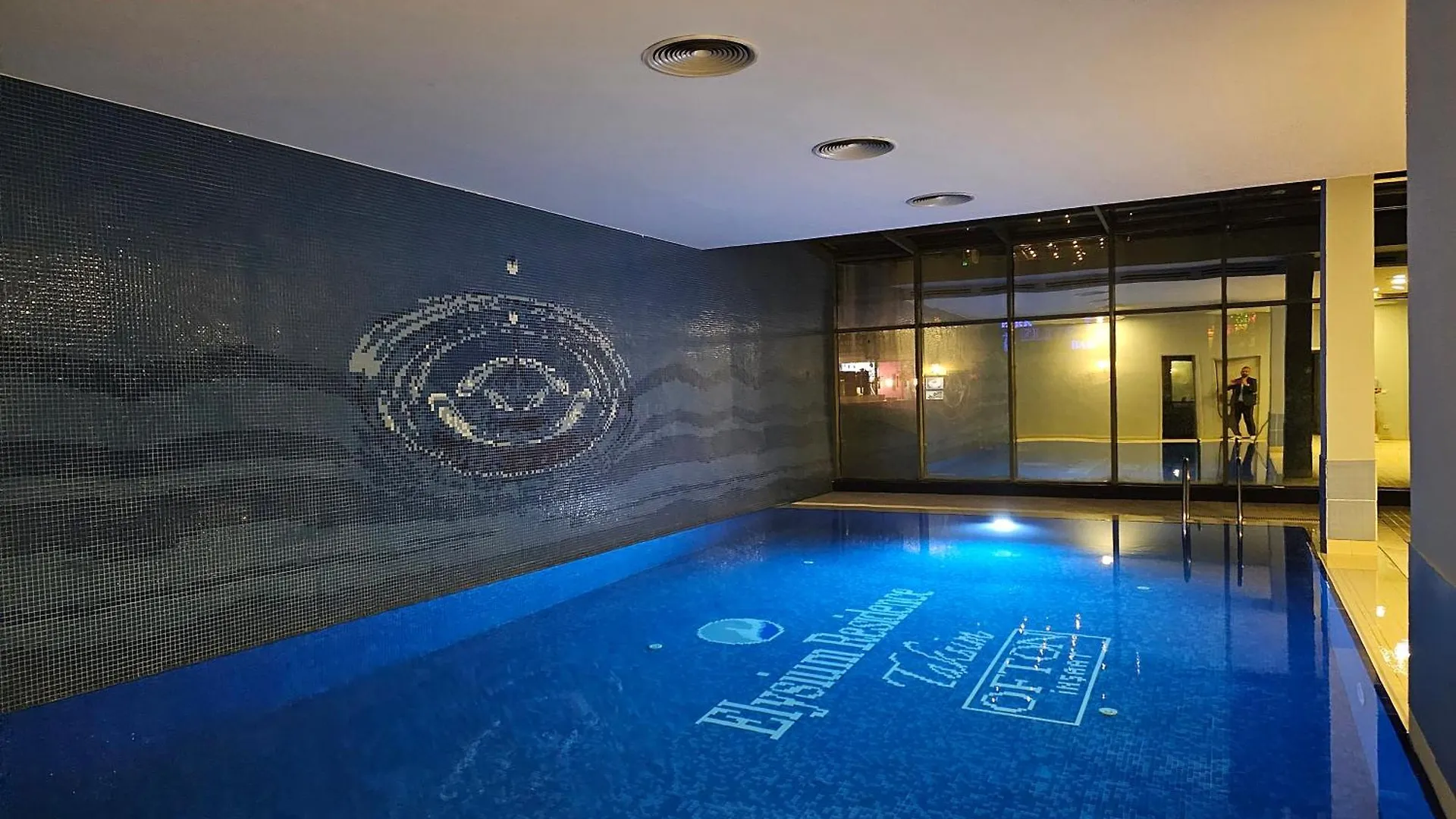Apartment Perfect Residence Taksim, 2 Bedroom, Pool, Gym, Sauna Istanbul Türkei