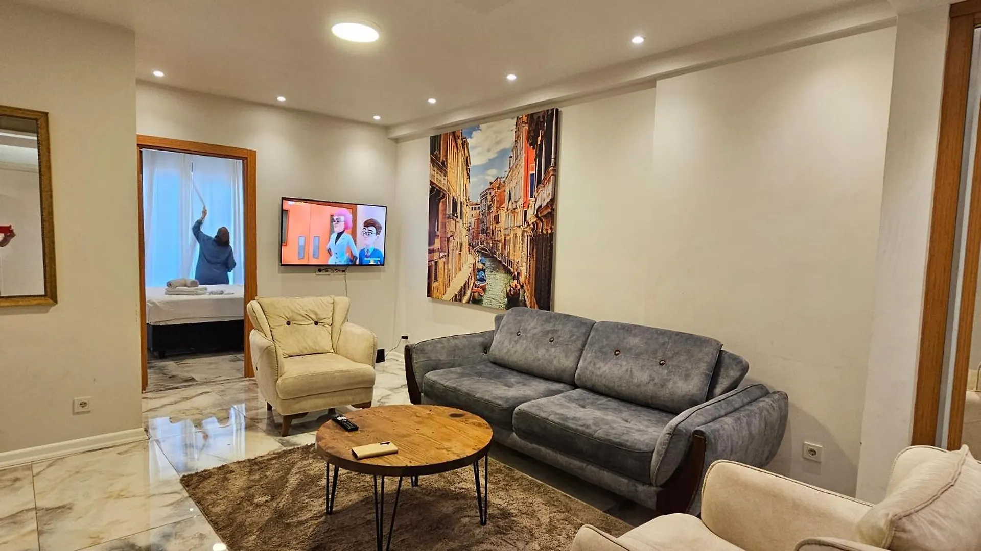 Apartment Perfect Residence Taksim, 2 Bedroom, Pool, Gym, Sauna Istanbul