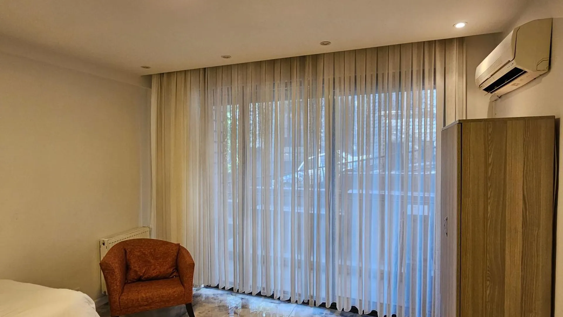 Perfect Residence Taksim, 2 Bedroom, Pool, Gym, Sauna Istanbul